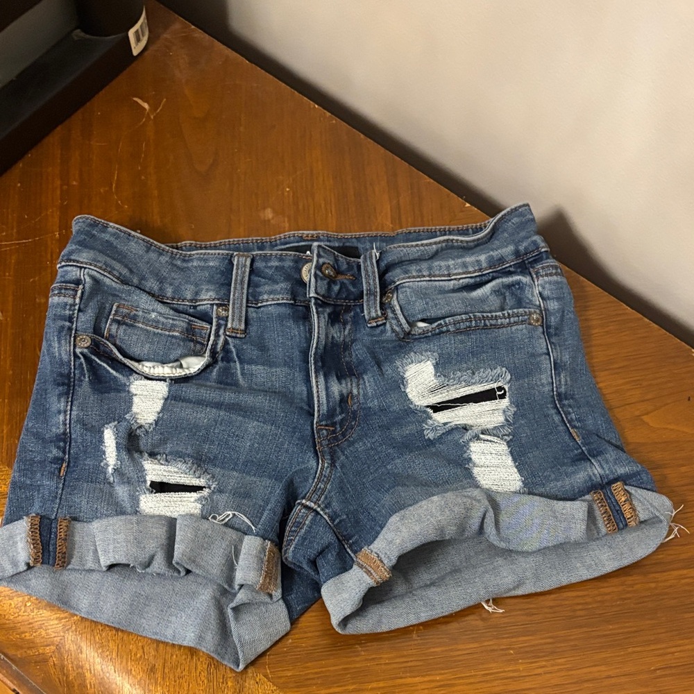 Trendy Blue Distressed Jean Shorts